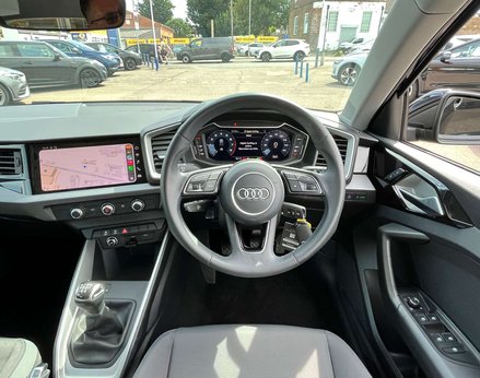 Audi A1 1.0 A1 Sportback 25 TFSI Sport 5dr 19