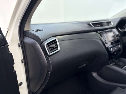 Nissan Qashqai 1.3 Qashqai Tekna DiG-T 5dr 68