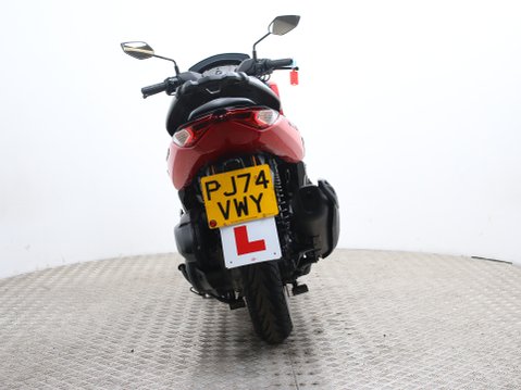 Yamaha Nmax 125 GPD125-A ABS 5