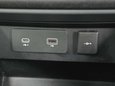 Land Rover Defender 2.0 Defender X-Dynamic HSE Auto 4WD 5dr 43