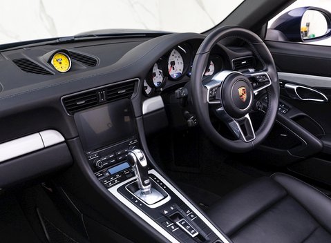 Porsche 911 Carrera S Cabriolet (991.2) 16
