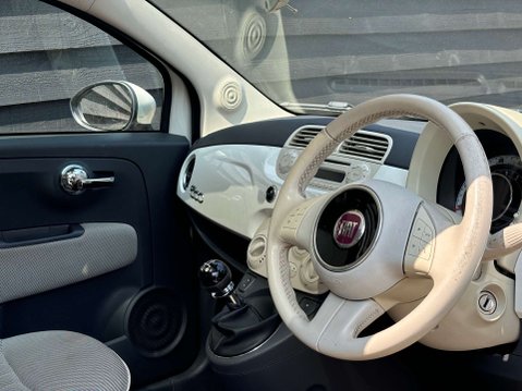 Fiat 500 1.2 500 Lounge RHD 3dr 19