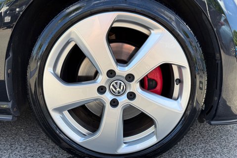 Volkswagen Golf GTI LAUNCH DSG - APPLE CAR PLAY - 2 OWNERS - 9 SERVICES RECORDED 47