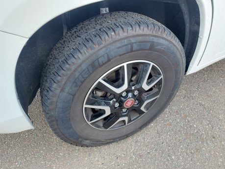 Swift Escape 694 2022 18