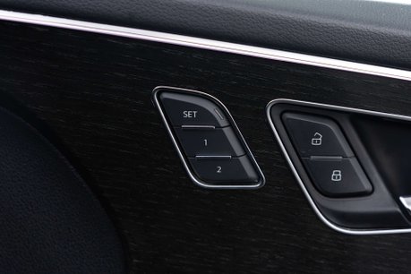 Audi Q8 3.0 Q8 Black Edition 55 TFSI MHEV Quattro Auto 4WD 5dr 14