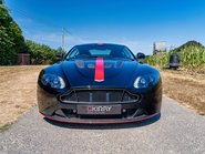 Aston Martin Vantage S V12 Manual 17
