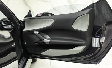 Ferrari SF90 Spider 35