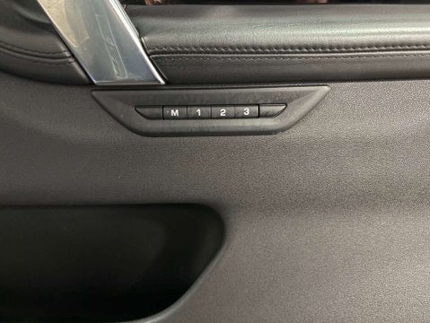 Land Rover Discovery Sport HSE MHEV 12