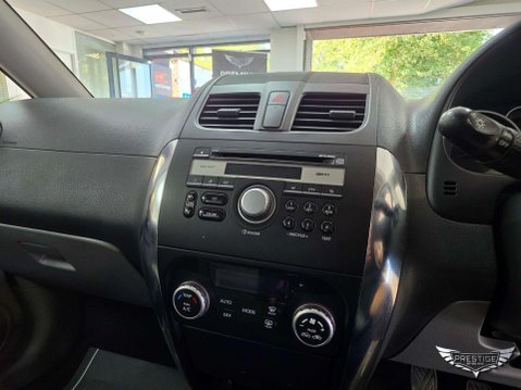 Suzuki SX4 1.6 SZ5 4Grip Euro 5 5dr 34