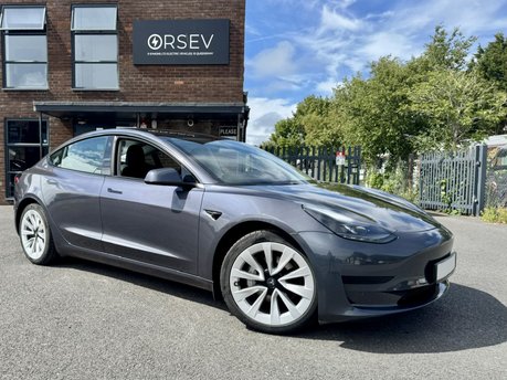 Tesla Model 3 RWD Enhanced Autopilot Navigate on Autosteer 19" Alloys Midnight Silver