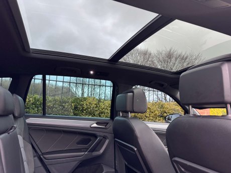 Volkswagen Tiguan 2.0 Tiguan R-Line TDI BlueMotion Technology 4Motion Semi-Auto 4WD 5dr 51