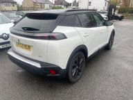 Peugeot e-2008 GT PREMIUM 9