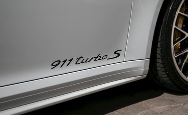 Porsche 911 (991) Turbo S 26