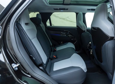 Land Rover Range Rover Sport P635 SV EDITION ONE 19