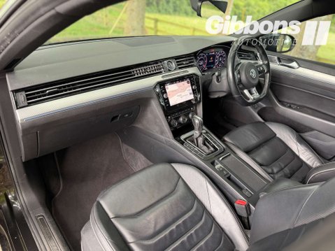 Jaguar XE 2.0 XE R-Dynamic S Auto 4dr 15