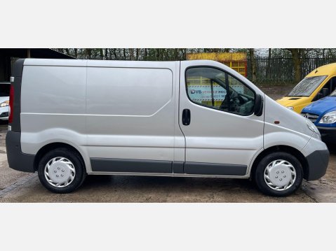 Vauxhall Vivaro 2.0 2700 CDTi FWD L1 4dr 7