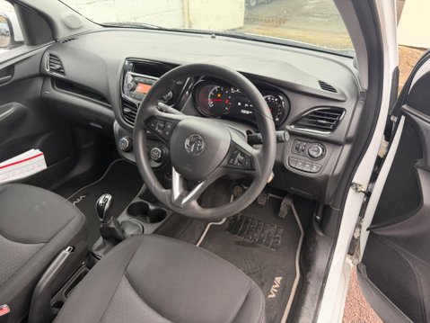 Vauxhall Viva 1.0i SE Euro 6 5dr (a/c) 9