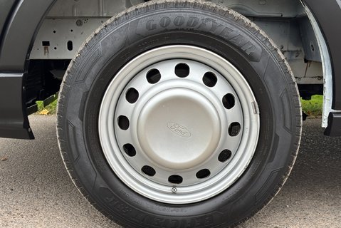 Ford Transit 350 Drw L3 Leader 130 ps Luton with Roller Shutter - No VAT 26