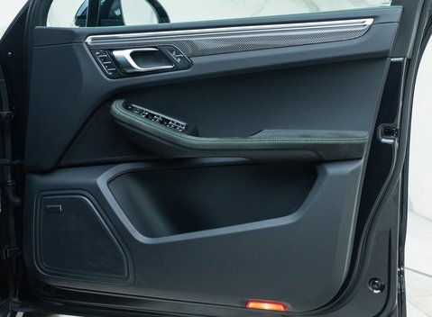 Porsche Macan GTS 29