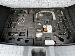 Nissan Juke 1.6 Juke Tekna HEV CVT 5dr 68