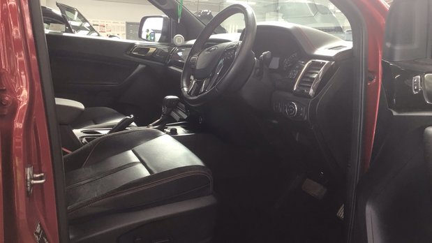 Ford Ranger Stormtrak | Auto | 2 LT | Dbl Cab | Tow Bar | Sensors | Alloys | EURO 6 | N 9
