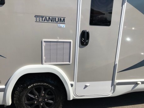 Chausson Titanium 720 Titanium 720 Automatic 6 Berth 3500Kg only 5000 miles 13