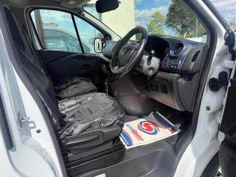 Vauxhall Vivaro 1.6 Vivaro 2900 Bi-T CDTi S/S 5