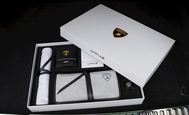 Lamborghini Urus 35