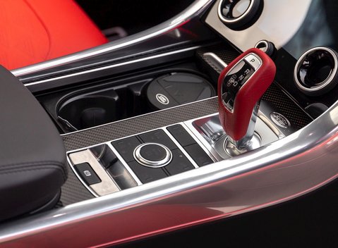 Land Rover Range Rover Sport 5.0 SVR 21