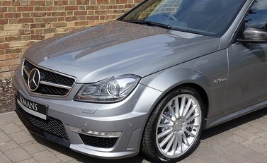 Mercedes-Benz C Class AMG 24