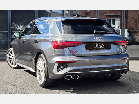 Audi S3 2.0 S3 Sportback TFSI Quattro Semi-Auto 4WD 5dr 3