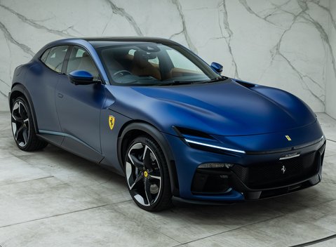 Ferrari Purosangue 12