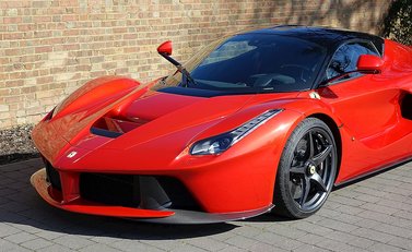Ferrari LaFerrari 16