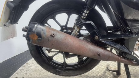 Zontes Mantis 125 ZT 2016 15K SPARES OR REPAIR PROJECT 125CC BIKE LEARNER 10