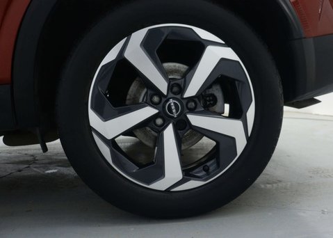 Nissan Qashqai 1.5 h e-POWER N-Connecta SUV 5dr Petrol Hybrid Auto Euro 6 (s/s) (190 ps) 17