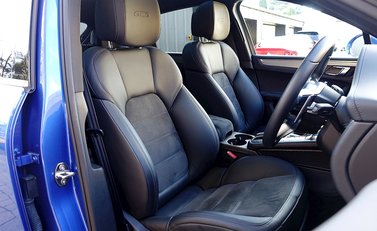 Porsche Macan GTS 15