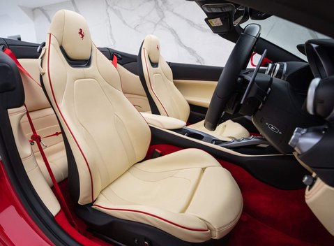 Ferrari Portofino 6