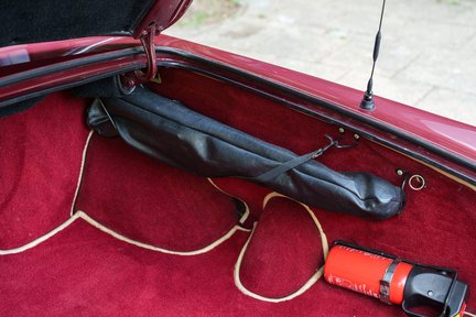 Rolls-Royce Silver Shadow II 29