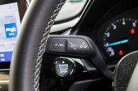Ford Fiesta TITANIUM 12