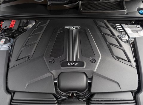 Bentley Bentayga V8 First Edition 33