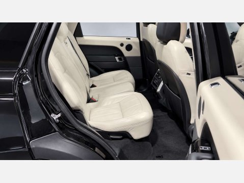 Land Rover Range Rover Sport 3.0 Range Rover Sport HSE Silver D MHEV Auto 4WD 5dr 10