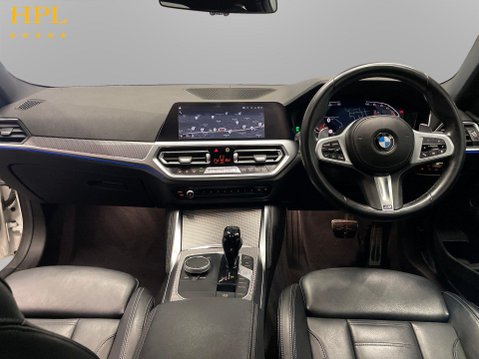 BMW 4 Series 2.0 420i M Sport Coupe 2dr Petrol Auto Euro 6 (s/s) (184 ps) 19