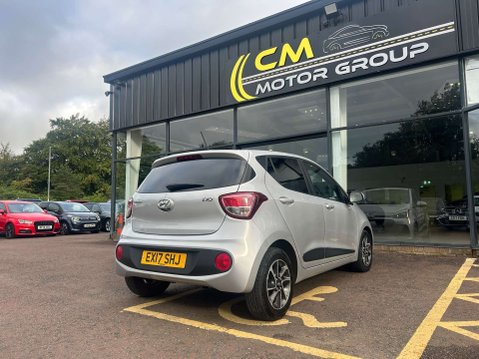 Hyundai i10 1.0 i10 Premium 5dr 9