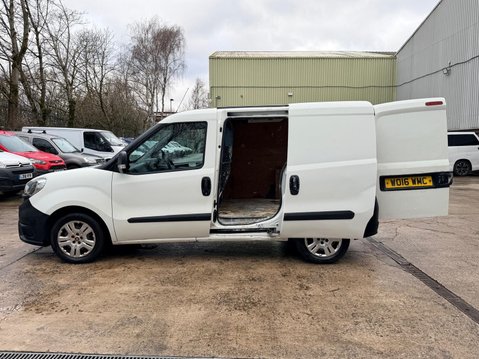 Fiat Doblo 1.3 JTD MultiJetII 16v Panel Van 4dr Diesel Manual L1 H1 (133 g/km, 90 bhp) 18