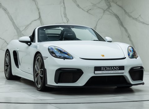Porsche 718 SPYDER 12