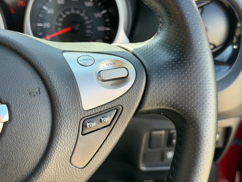 Nissan Juke N-CONNECTA XTRONIC 13
