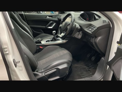 Peugeot 308 ALLURE SW S/S 11