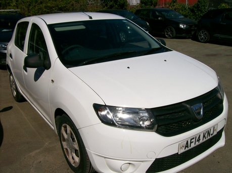 Dacia Sandero AMBIANCE 1
