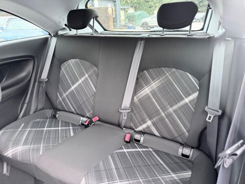 Vauxhall Corsa 1.4i ecoTEC Limited Edition Euro 6 3dr 26