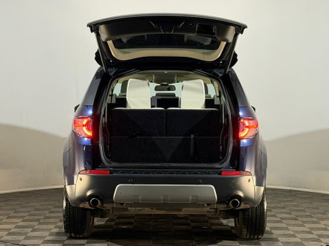 Land Rover Discovery Sport SD4 HSE LUXURY 8